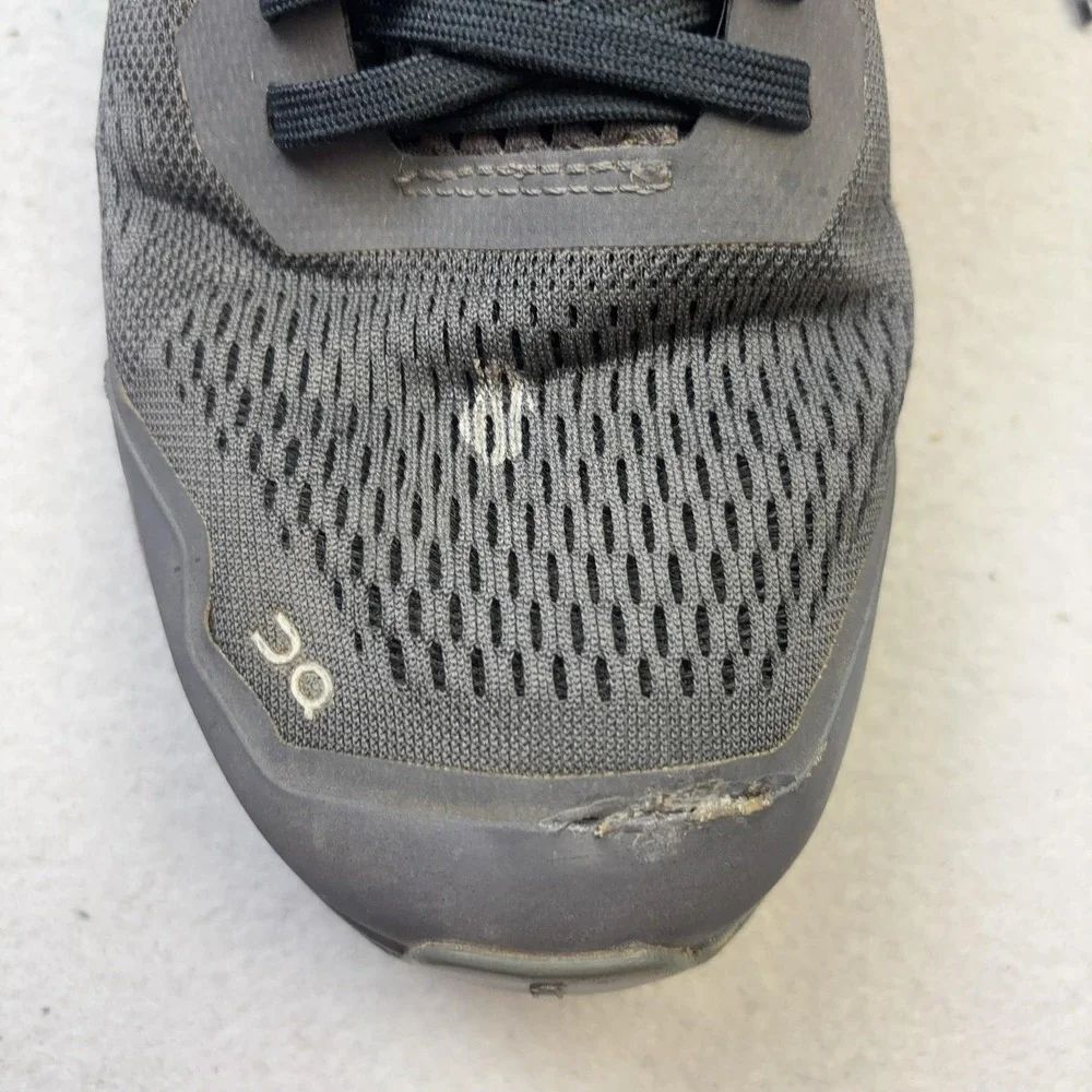 On Running Shoes Mens Size 8 Gray Mesh CloudTec Running Athletic Sneakers